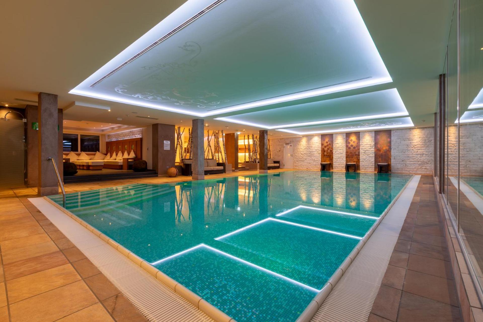 Sackmann Genuss Und Spa Resort Baiersbronn Exterior photo